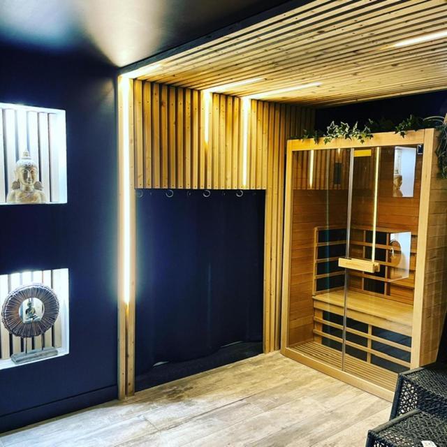 La Suite Grenoble Spa Jacuzzi Et Sauna Privatif Kültér fotó